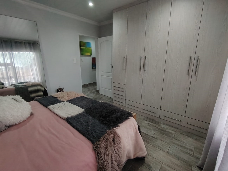 3 Bedroom Property for Sale in Tergniet Western Cape